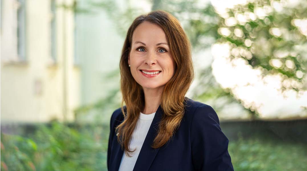 Porträt Dr. Kerstin Adolf-Wright